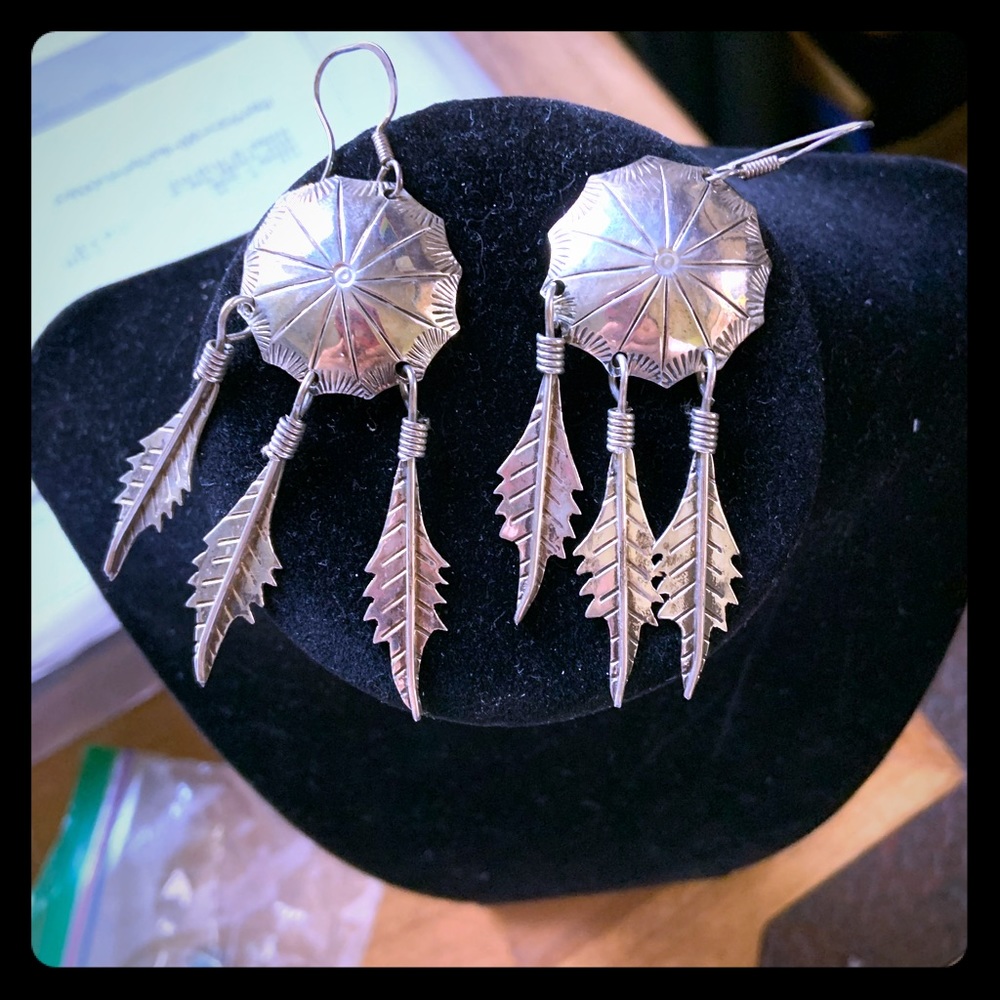 A beautiful earnings 925.